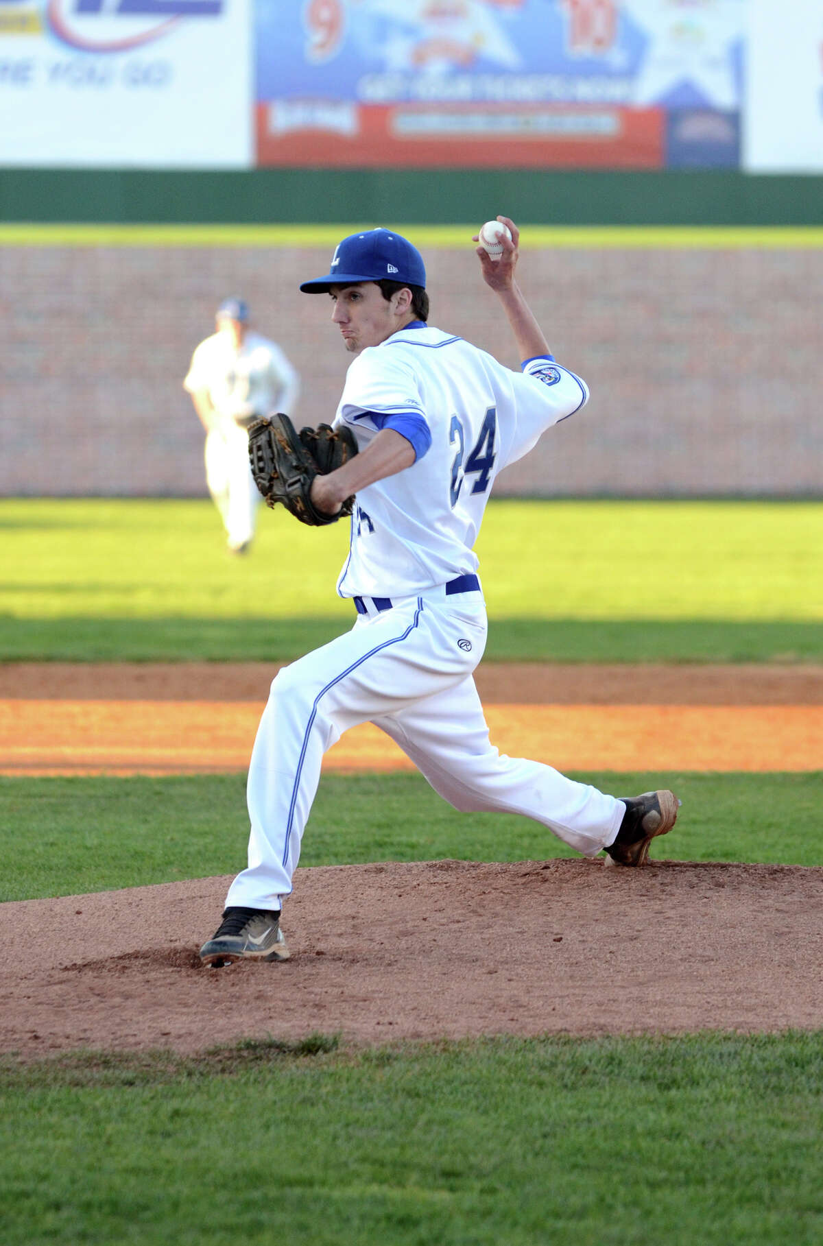 CT high school title game between Staples, Warde includes top pitchers