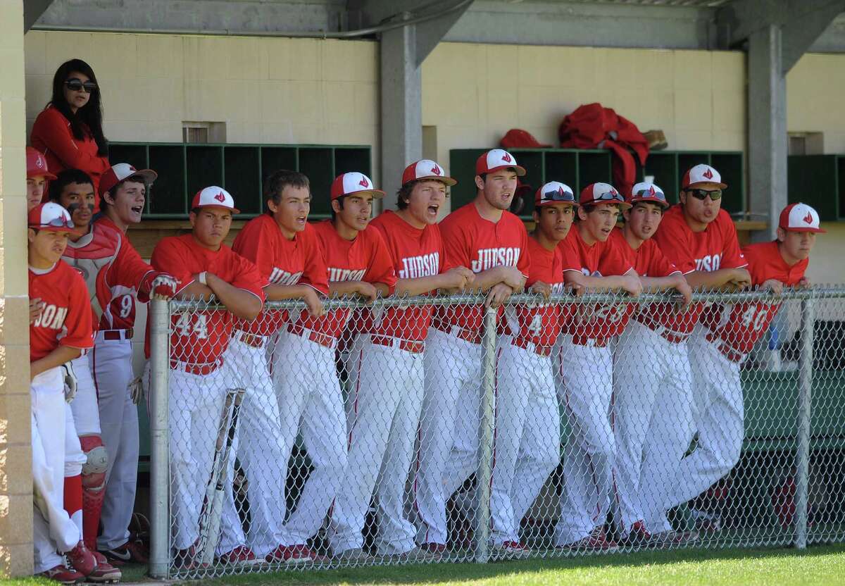 Reagan rallies to top Judson