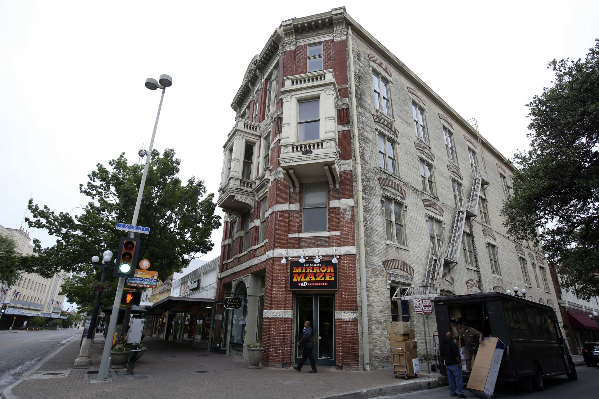 The Rutter Building Cityscape: The Reuter Building