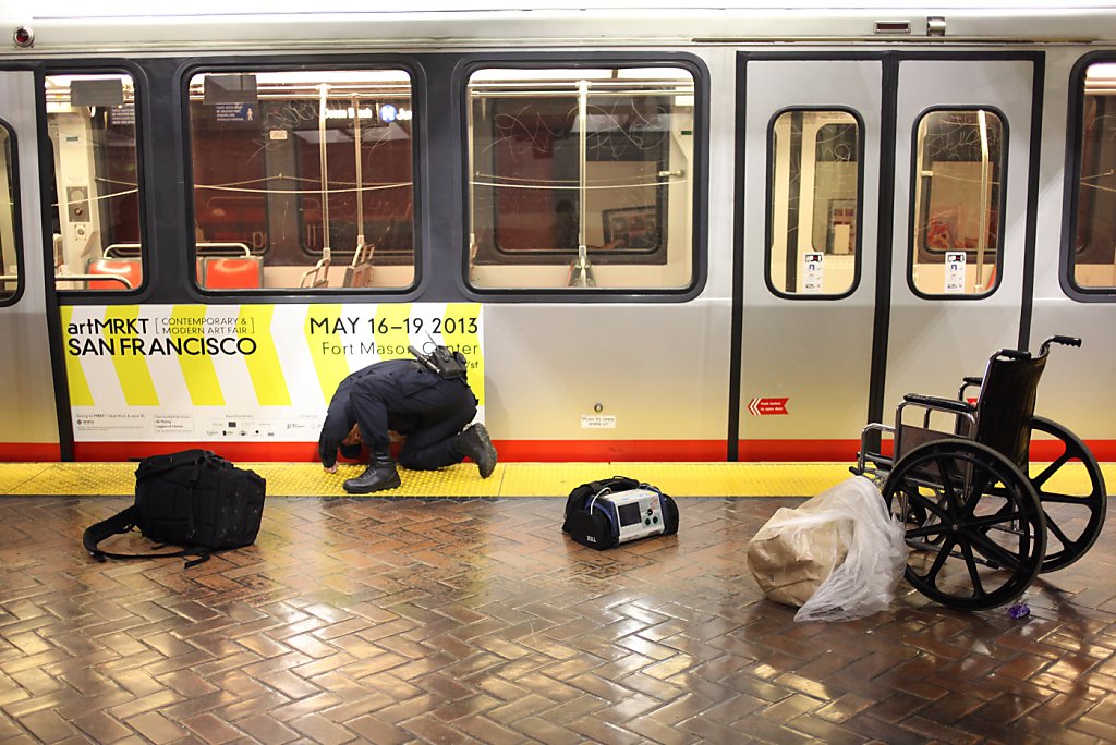 Metro Disrupted After Man Falls On Tracks Metro disrupted after man falls on tracks