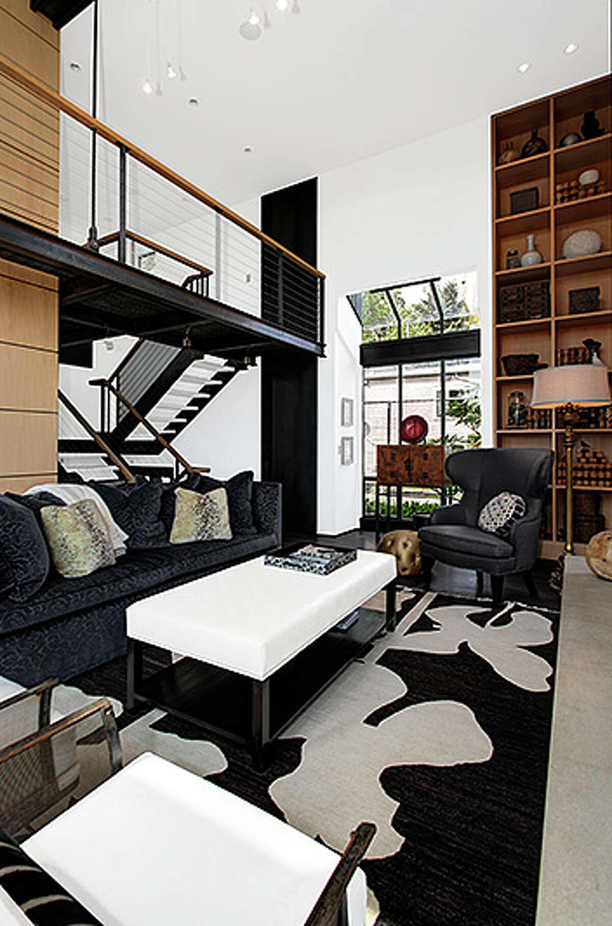 Tom Kundigdesigned home for sale in Leschi