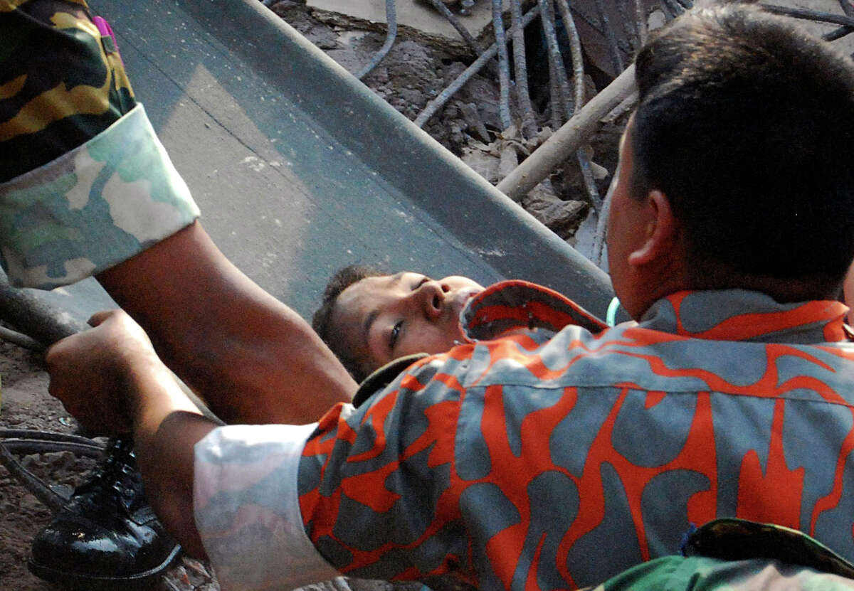 Woman Survives 17 Days In Rubble