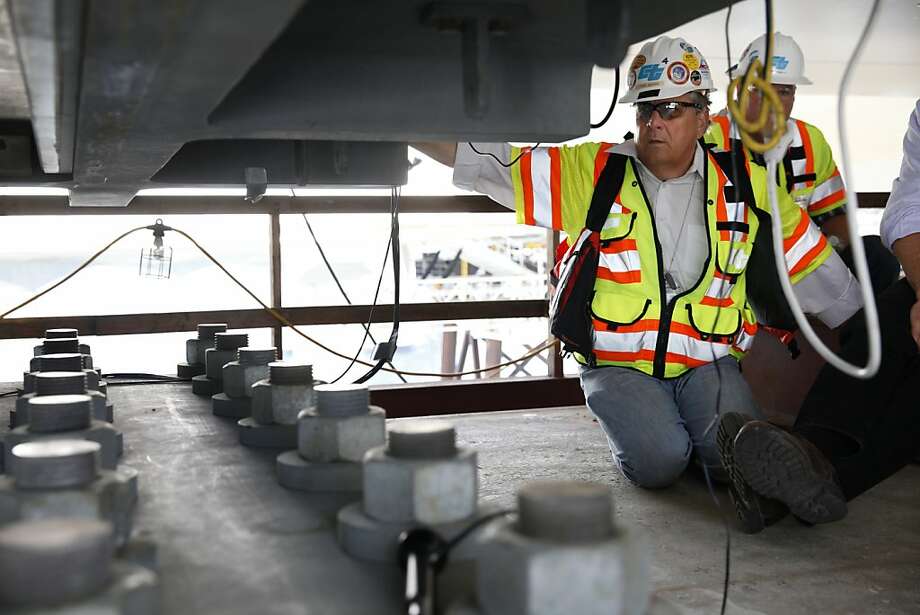 Feds to probe Bay Bridge problems
