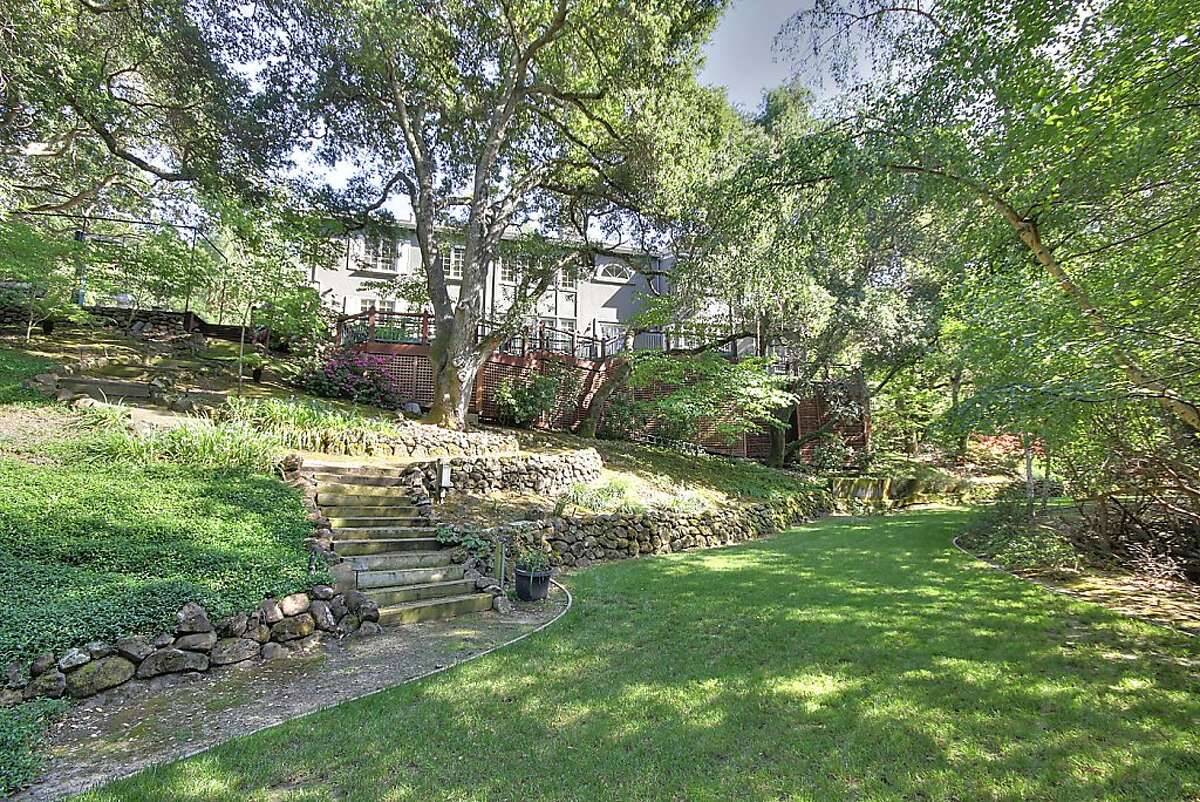 Large, updated Moraga home on treefilled lot