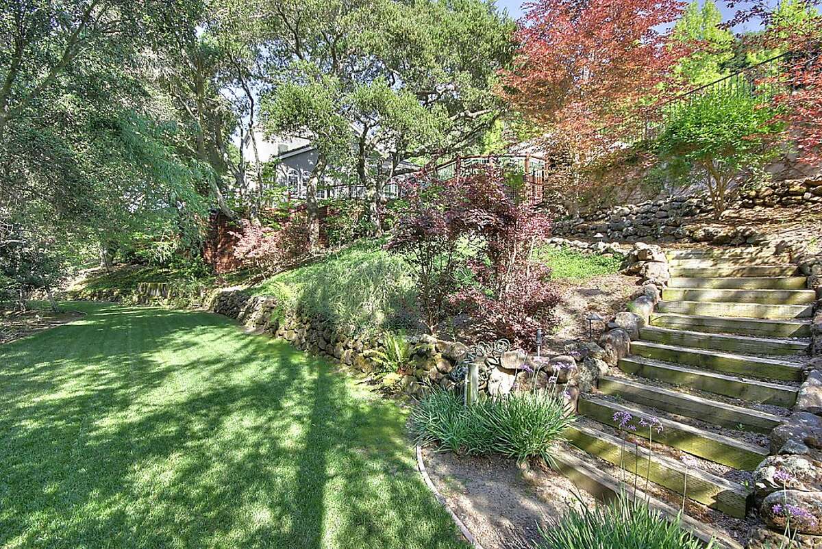 Large, updated Moraga home on treefilled lot