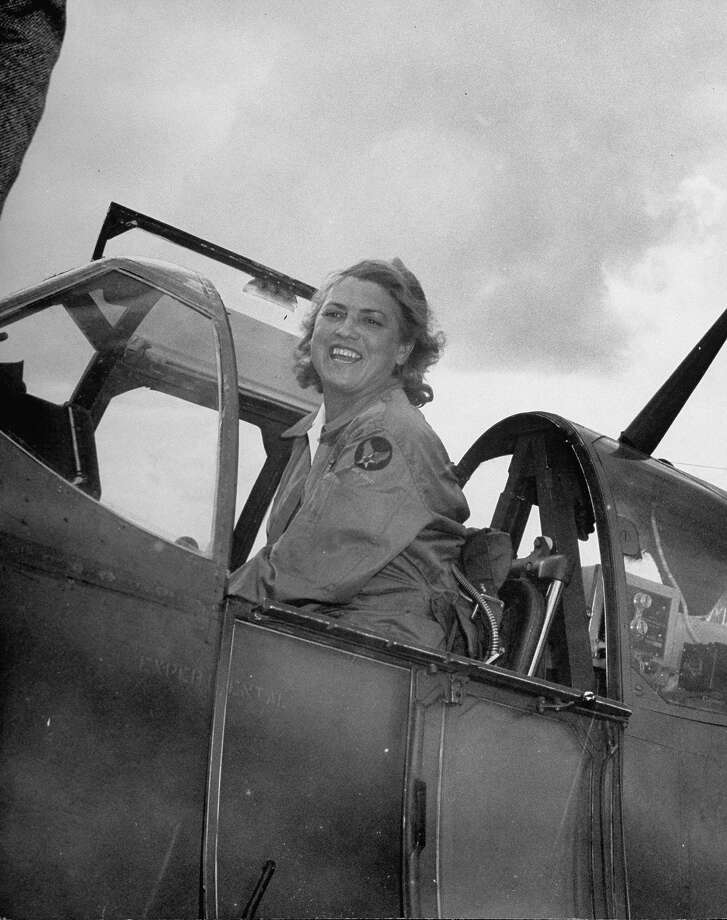 Famous female fliers - Times Union