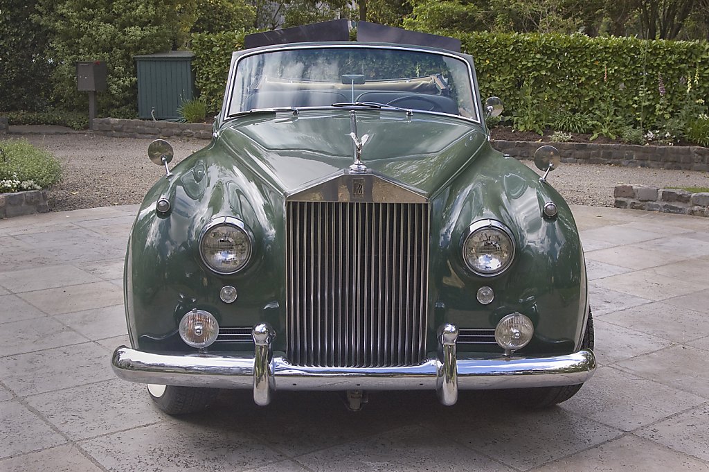 Hemmings Find of the Day: 1960 Rolls-Royce Silver Cloud II