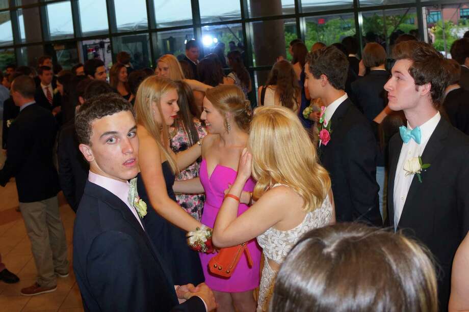 SEEN Staples Junior Prom Westport News