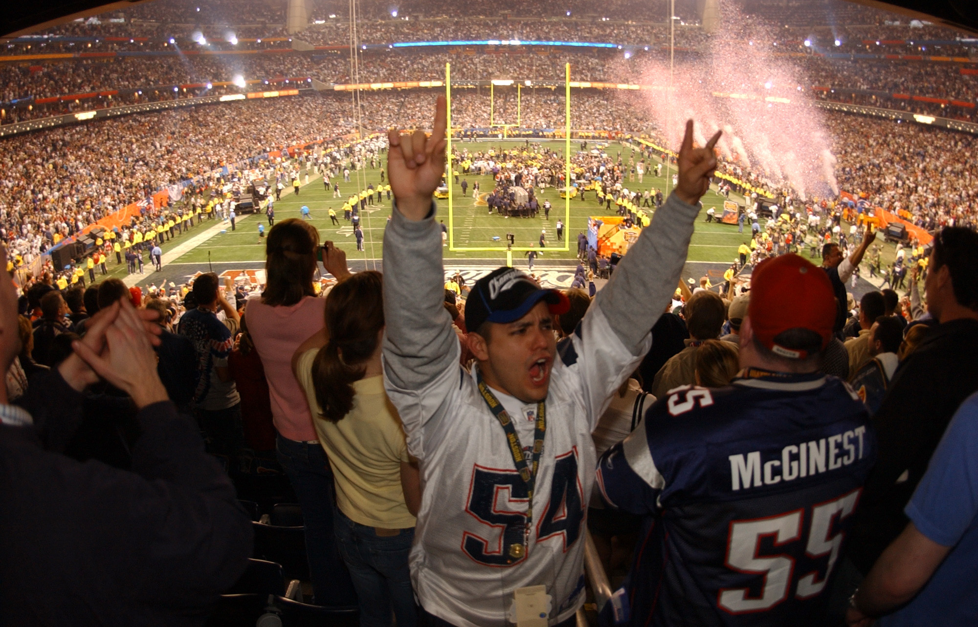 Today in Pro Football History: 2004: Patriots Edge Panthers in Super Bowl  XXXVIII