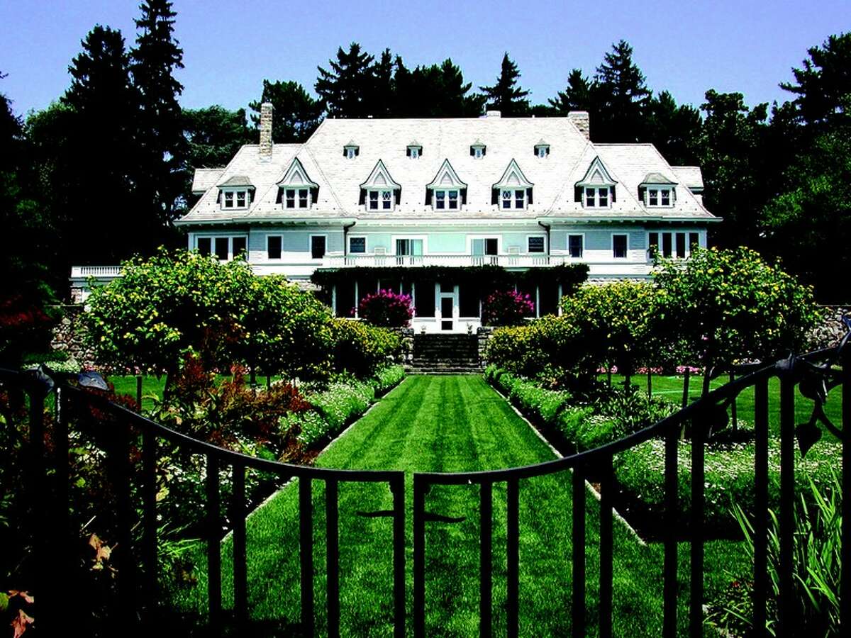 Greenwich's Copper Beech Farm sells for unprecedented 120 million