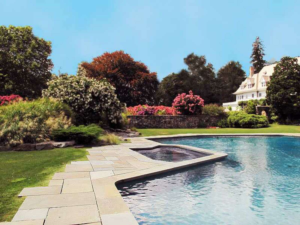 Greenwich's Copper Beech Farm sells for unprecedented 120 million