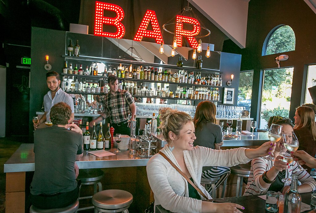 Toast in Oakland Wine bar expands