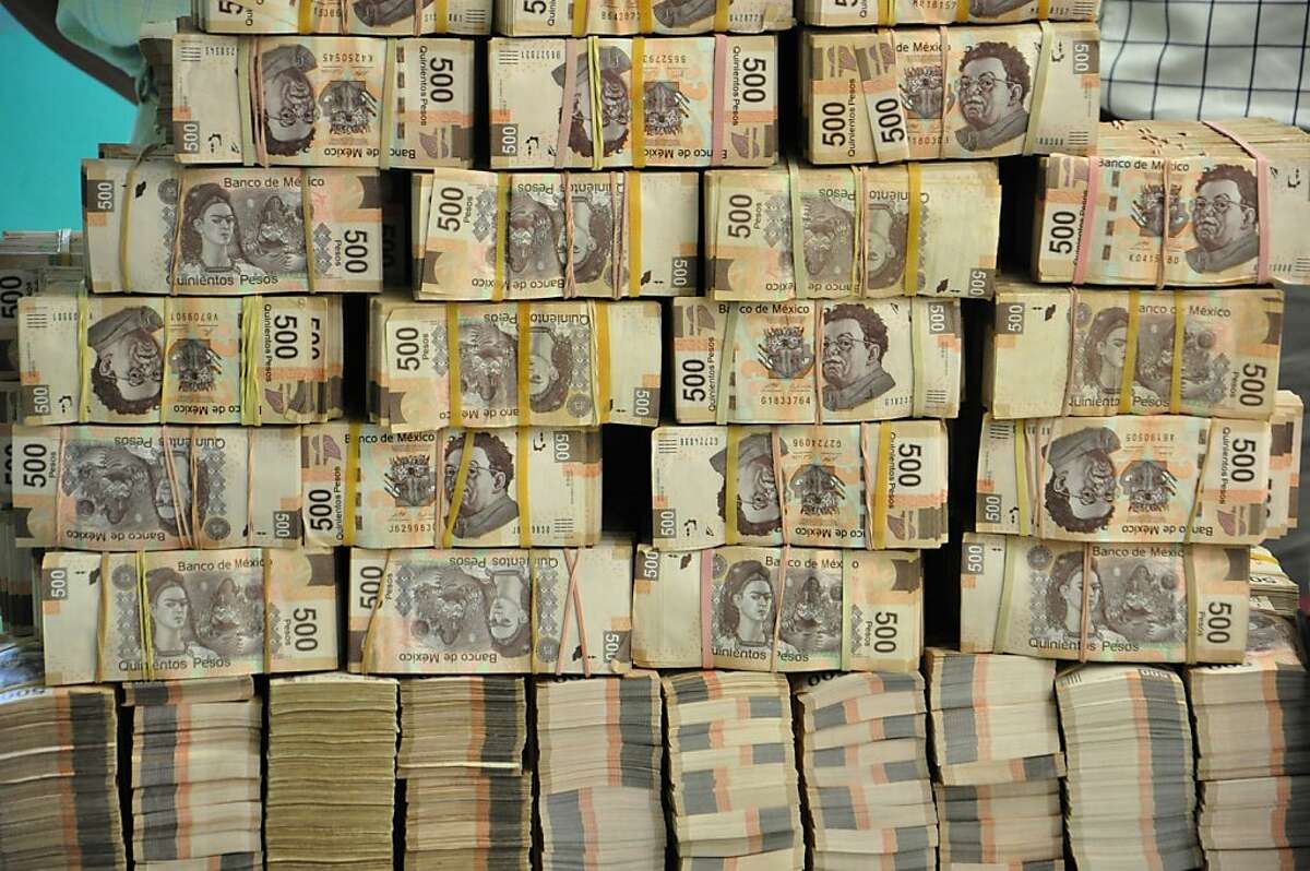 mexican-ex-official-had-boxes-of-cash