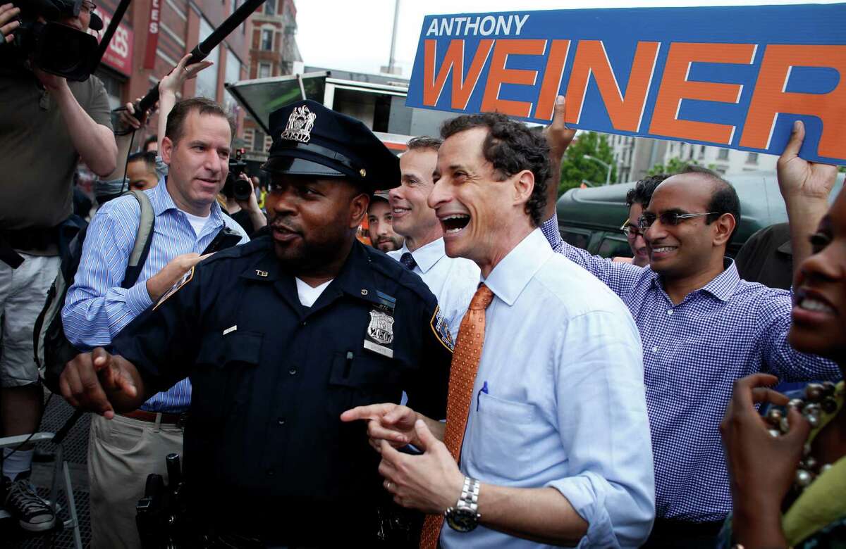 Weiner begins quest to be mayor of NYC