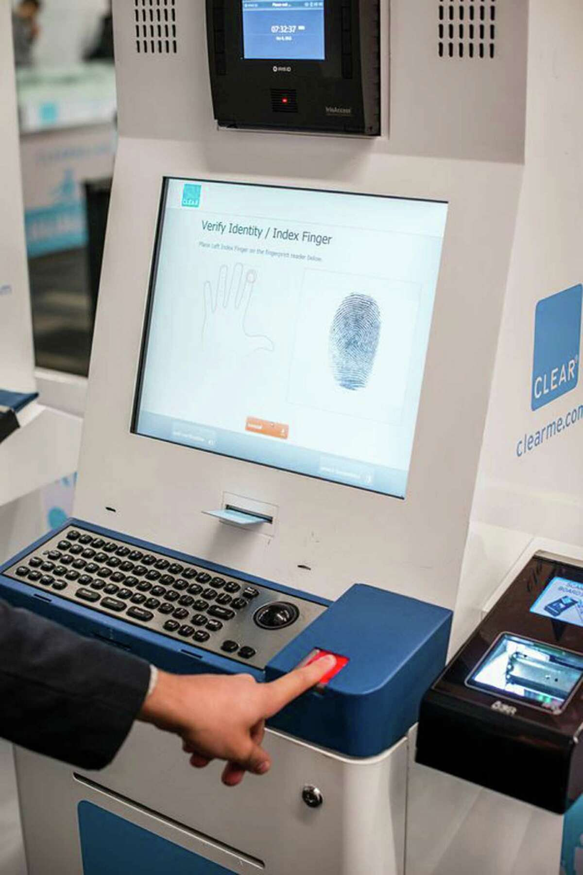 Airport getting ID kiosks by July