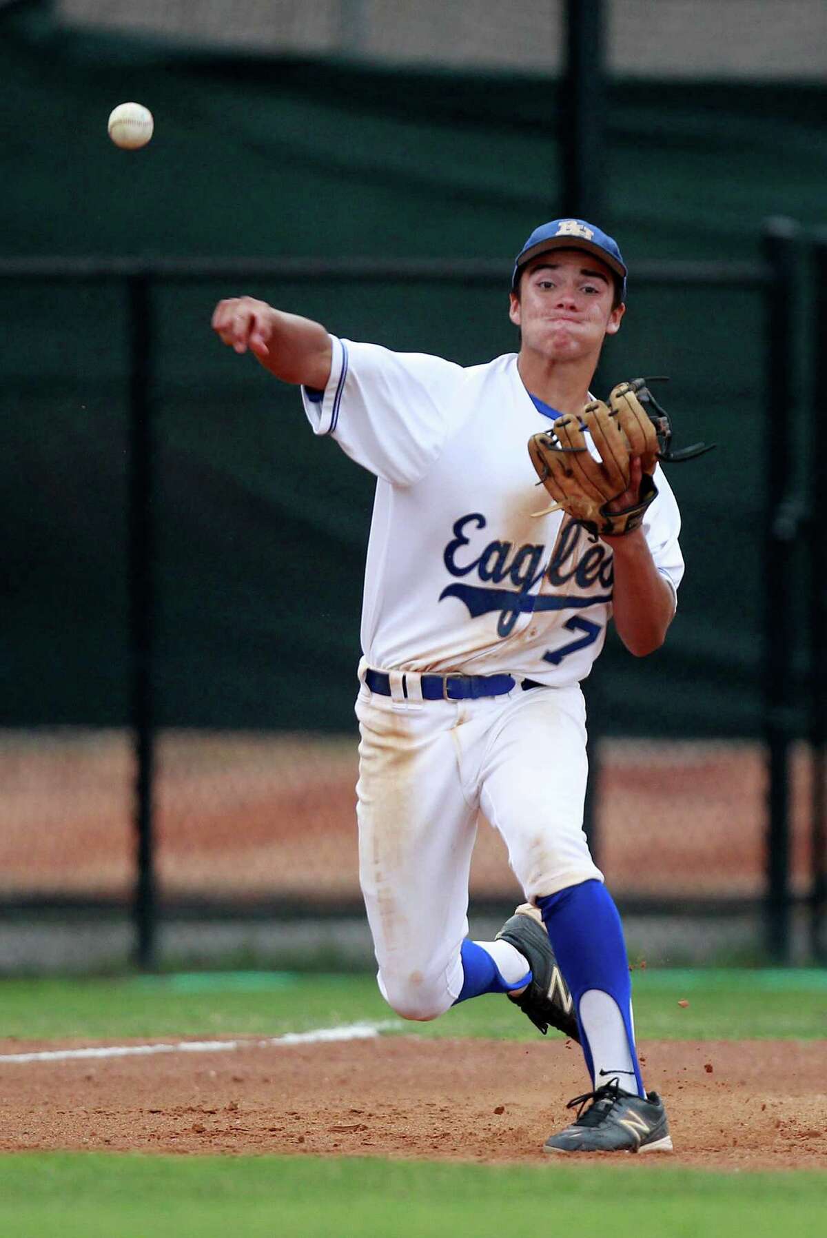 Foster takes out top-ranked Barbers Hill in 4A baseball playoffs