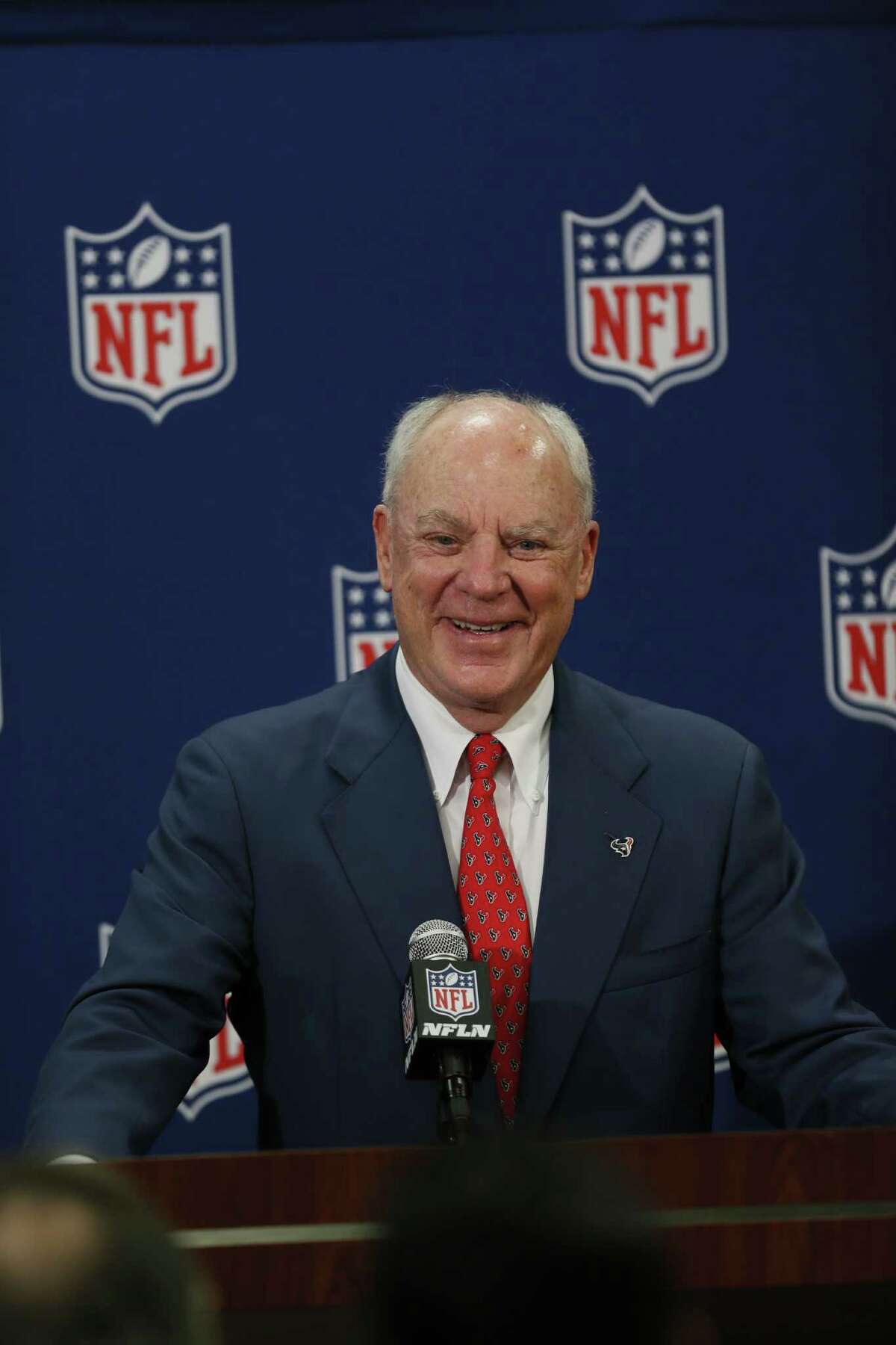 Houston Texans owner Bob McNair addresses the media after Houston was awarded the 51st Super Bowl by the NFL owners today at the NFL League Meetings in Boston.