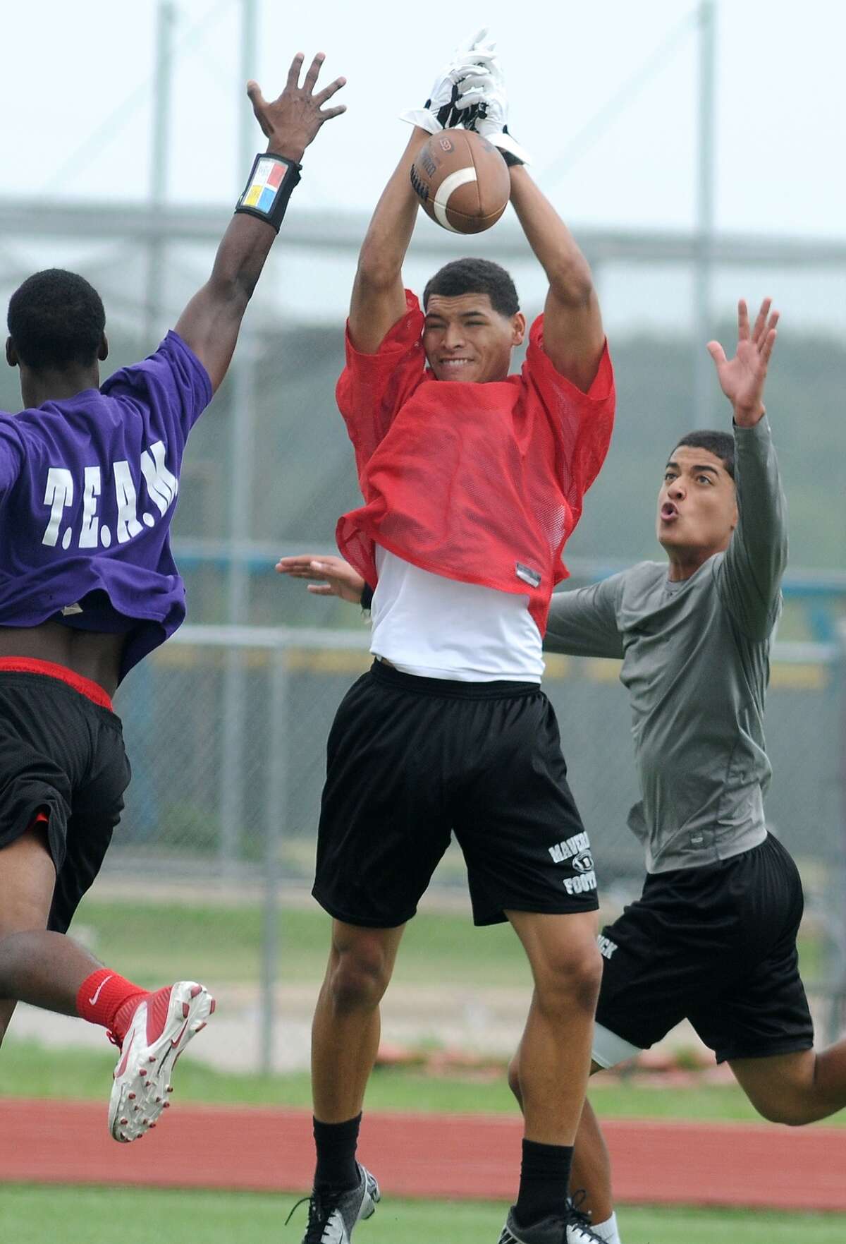 Spring football Morton Ranch revamps its offense