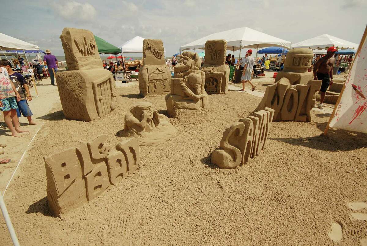 Galveston sandcastle competition plans to break a world record this year