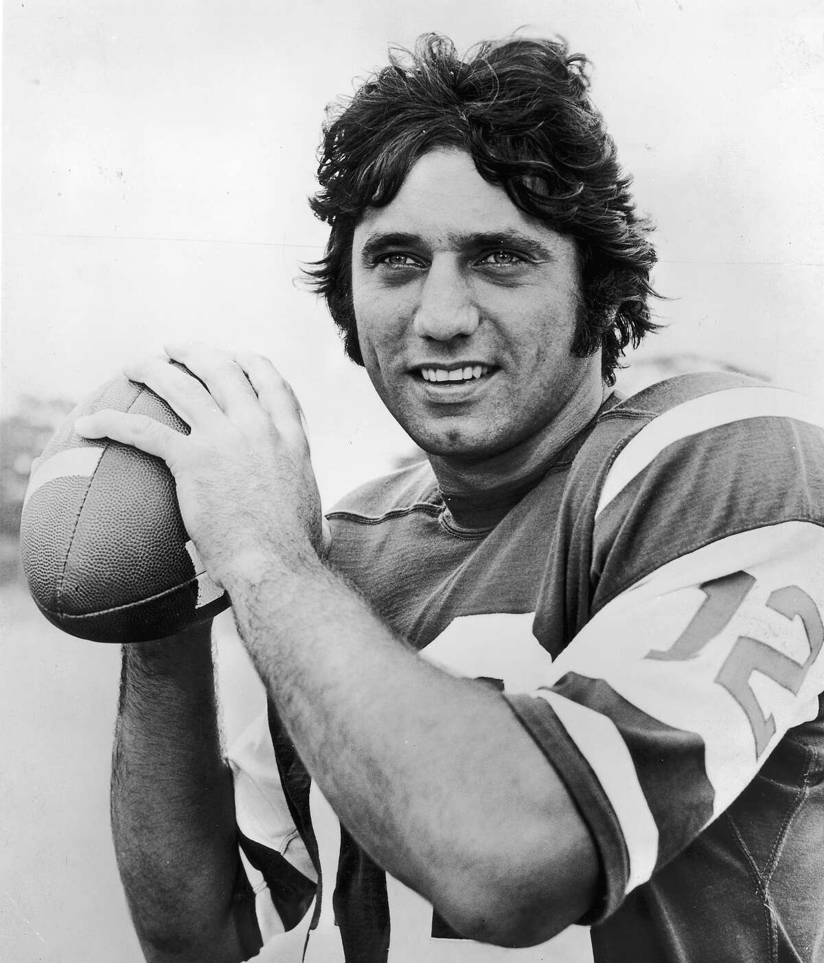 Joe Namath turns 70