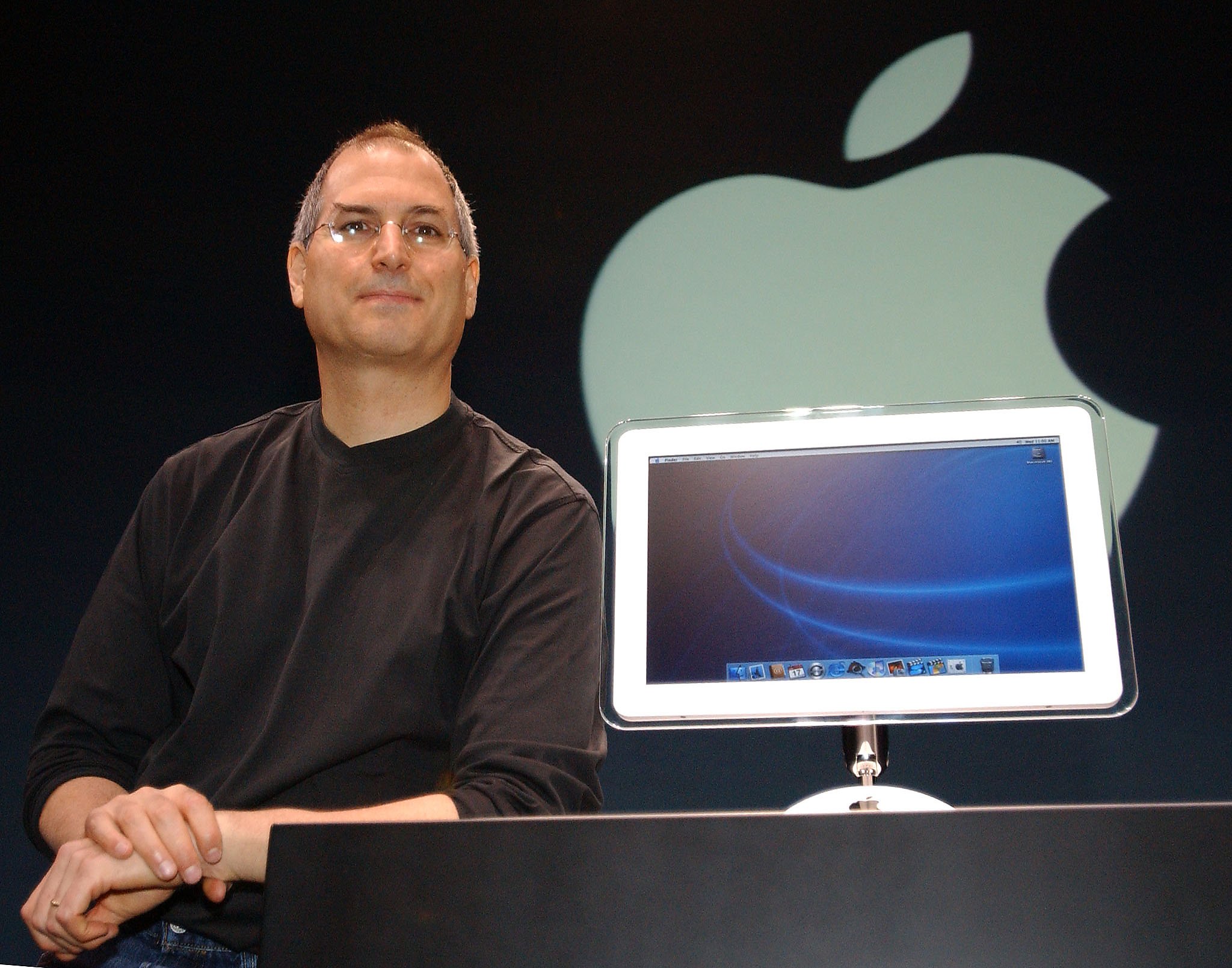 Кто основал компанию эпл. Стив Джобс Аппле. Apple Steve jobs. Стив Джобс Эппл 1. Стив Джобс макинтош.