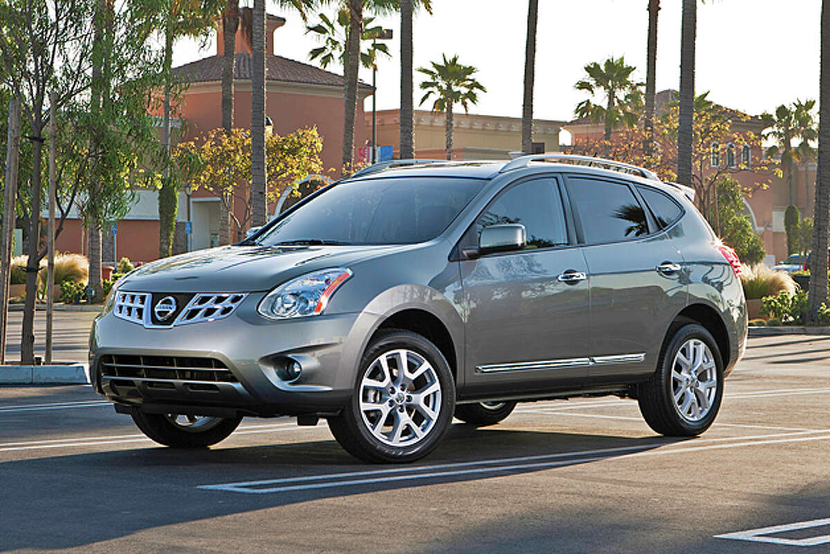 2013 nissan crossover