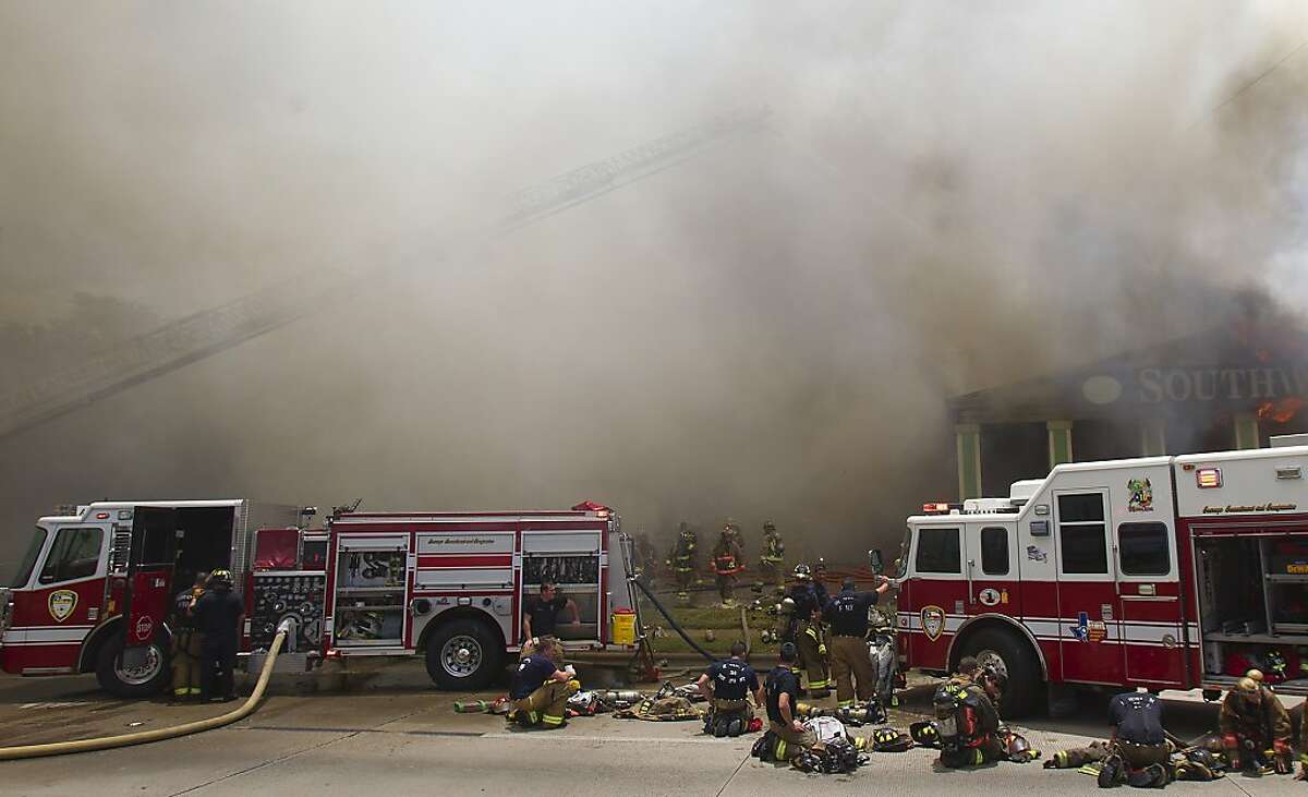 4 Houston firefighters die
