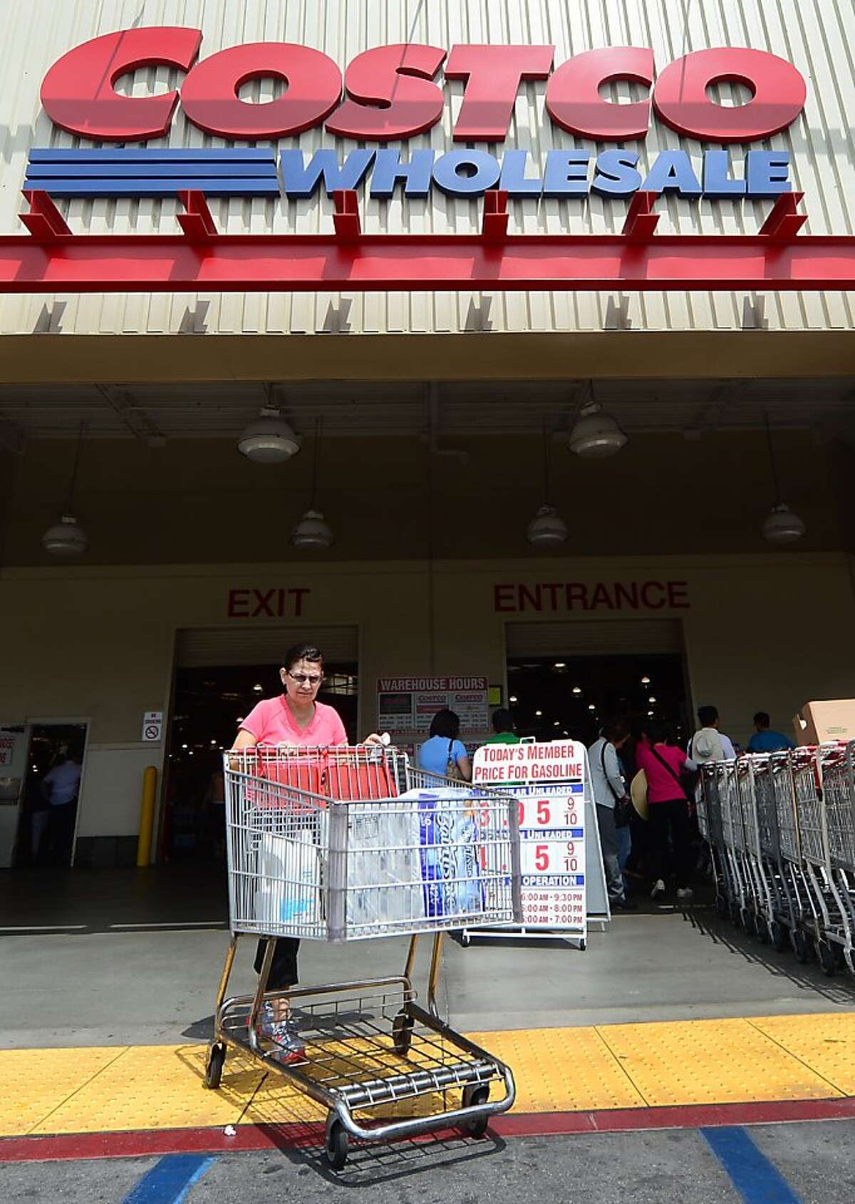 Hepatitis outbreak linked to Costco berries