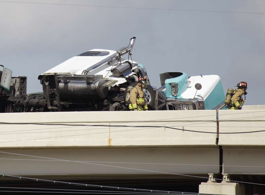 Both sides of 610 now open near Southwest Freeway Houston Chronicle
