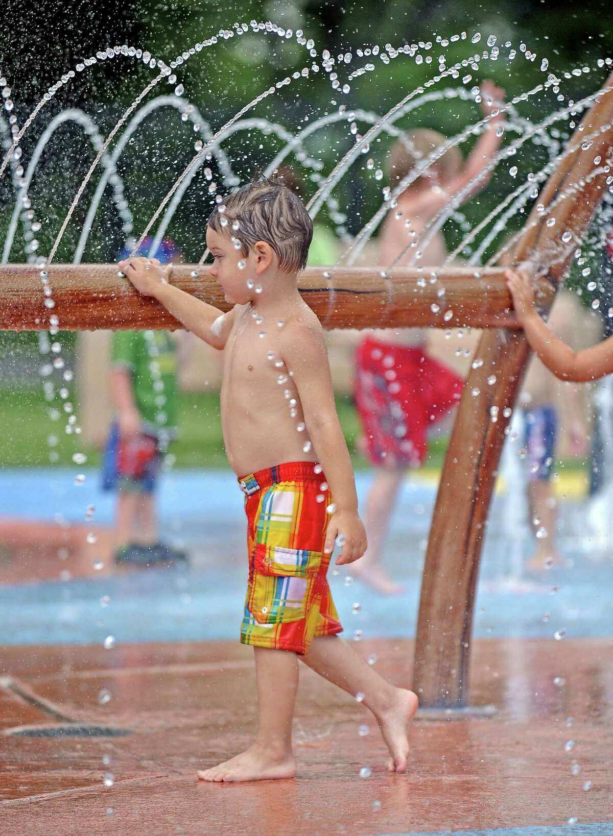 Port Neches cracks down on splash park access