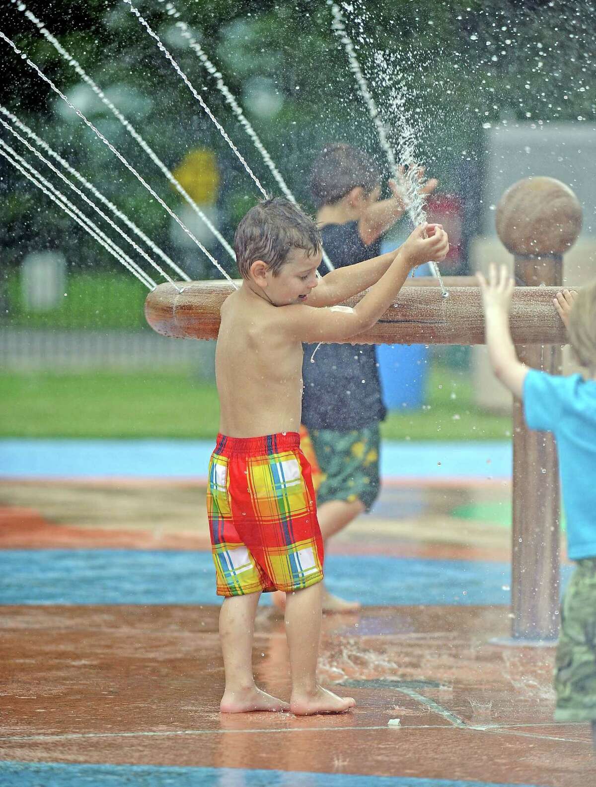 Port Neches cracks down on splash park access