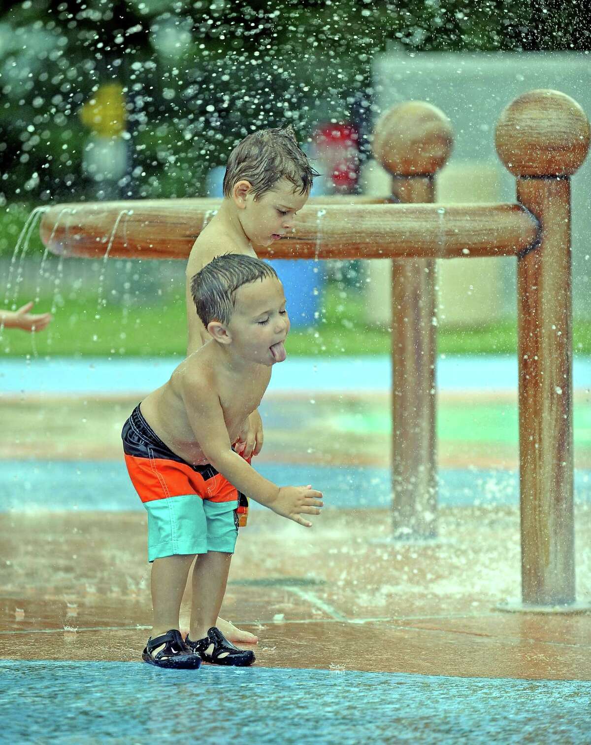 Port Neches cracks down on splash park access