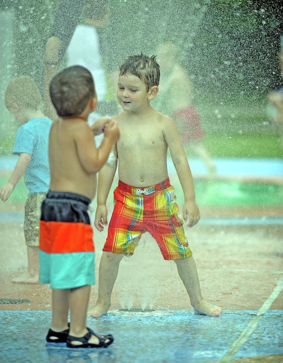Port Neches cracks down on splash park access