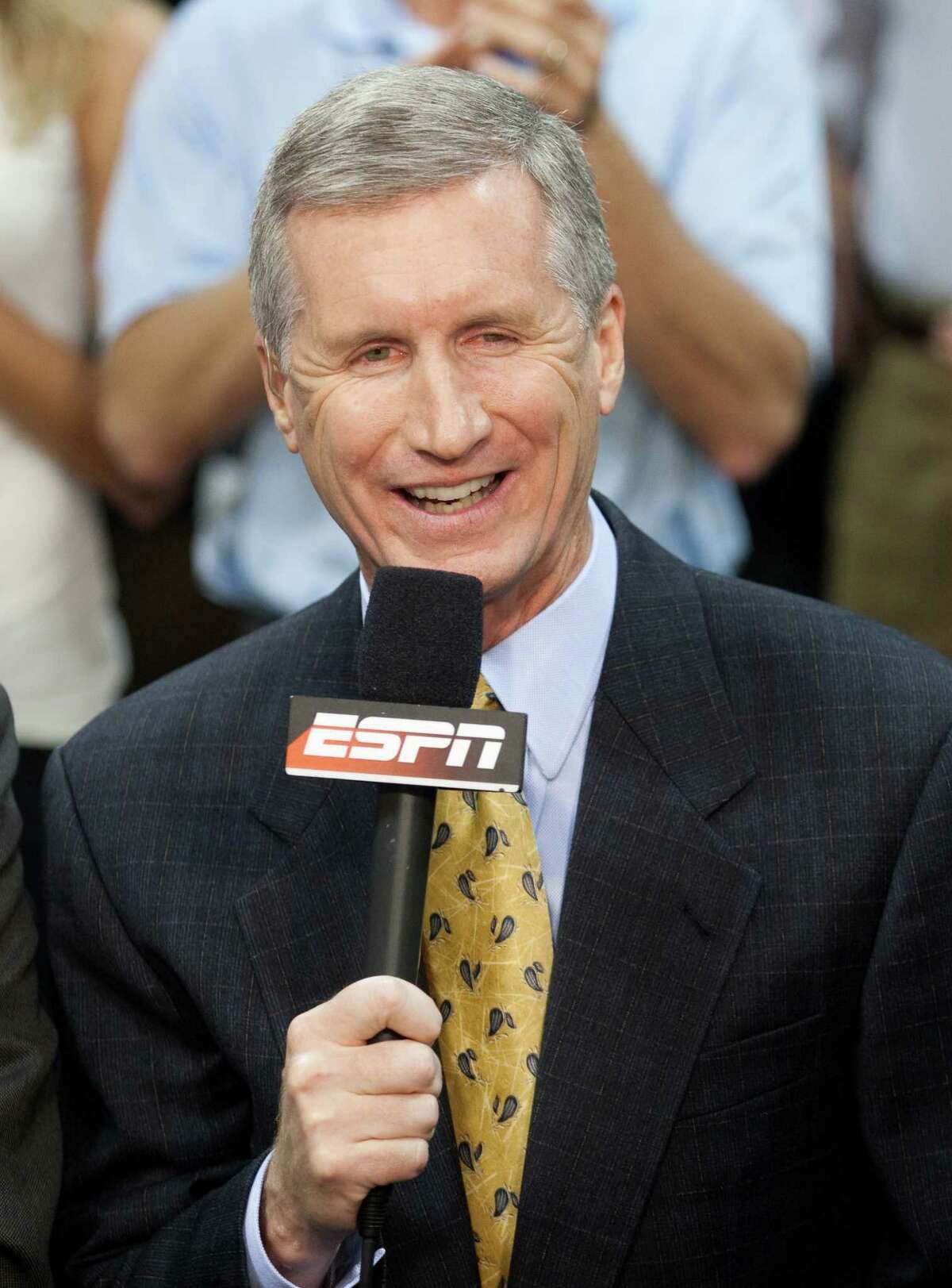 ESPN's Mike Breen calls his 100th NBA Finals broadcast in Game 5