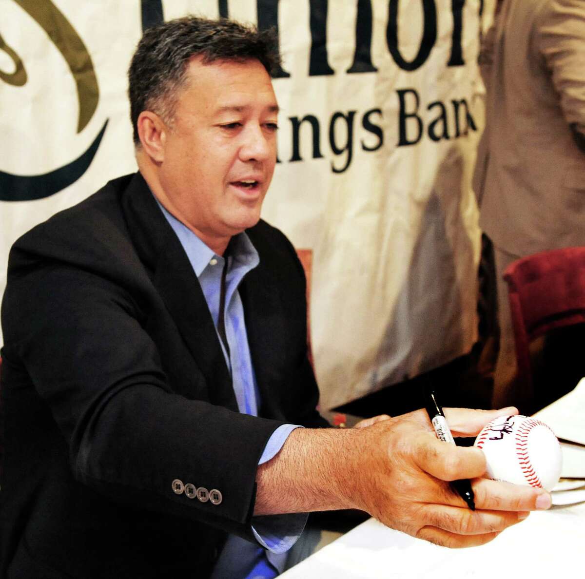 Ron Darling a hit at Westerners’ annual celebrity breakfast, home