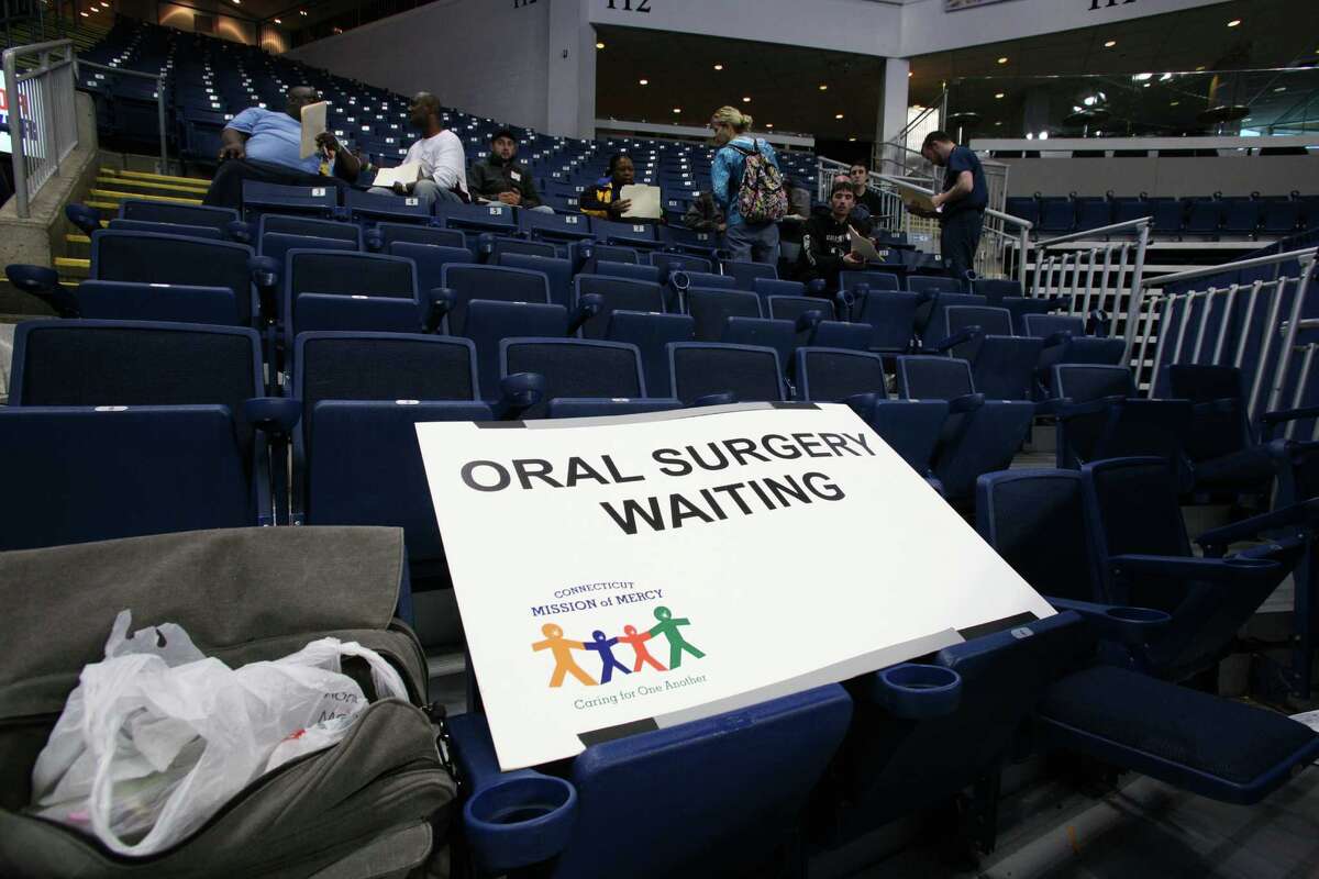 Crowds showing up for free dental clinic