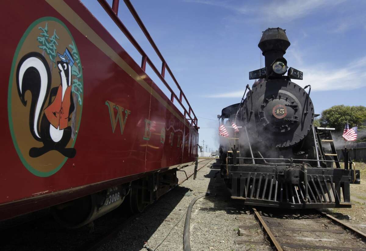 Skunk Train back running at full service