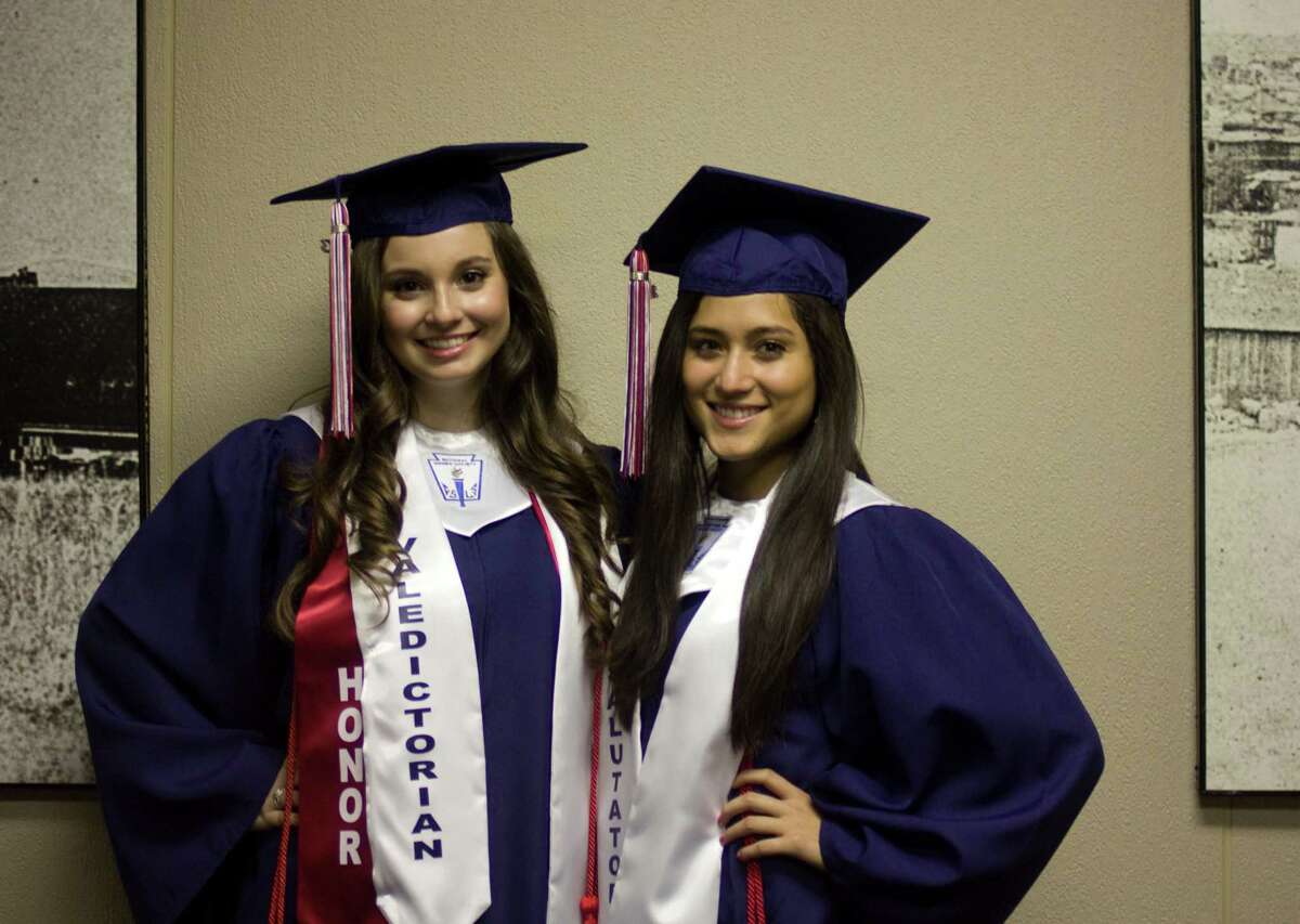 Photos HardinJefferson High School's graduation