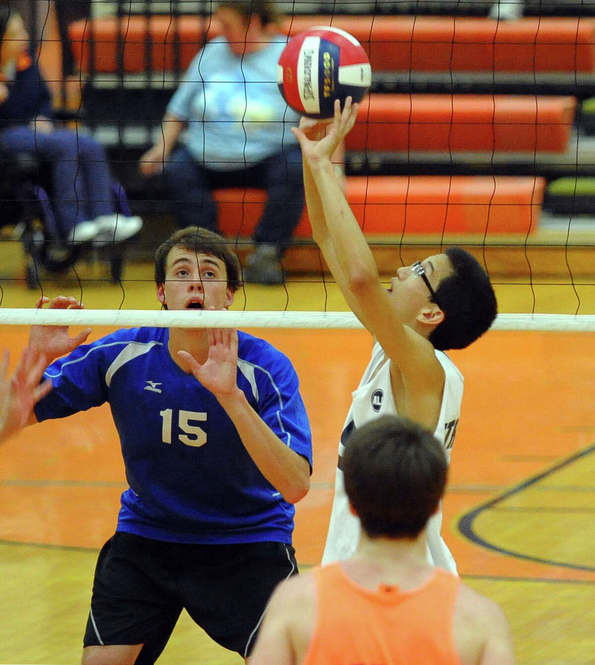 Staples rallies to beat Glastonbury for Class L volleyball crown
