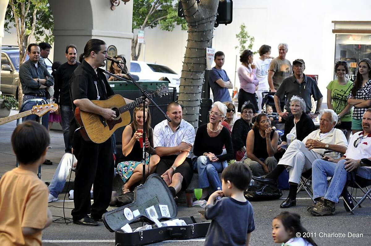 Pete Kelso performs at Palo Alto World Music Day