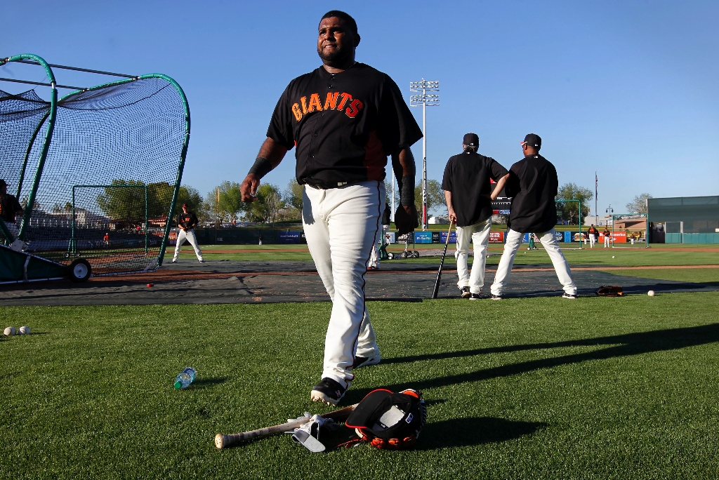 Red Sox 3B Pablo Sandoval arrives to spring training with questions about  his weight – New York Daily News