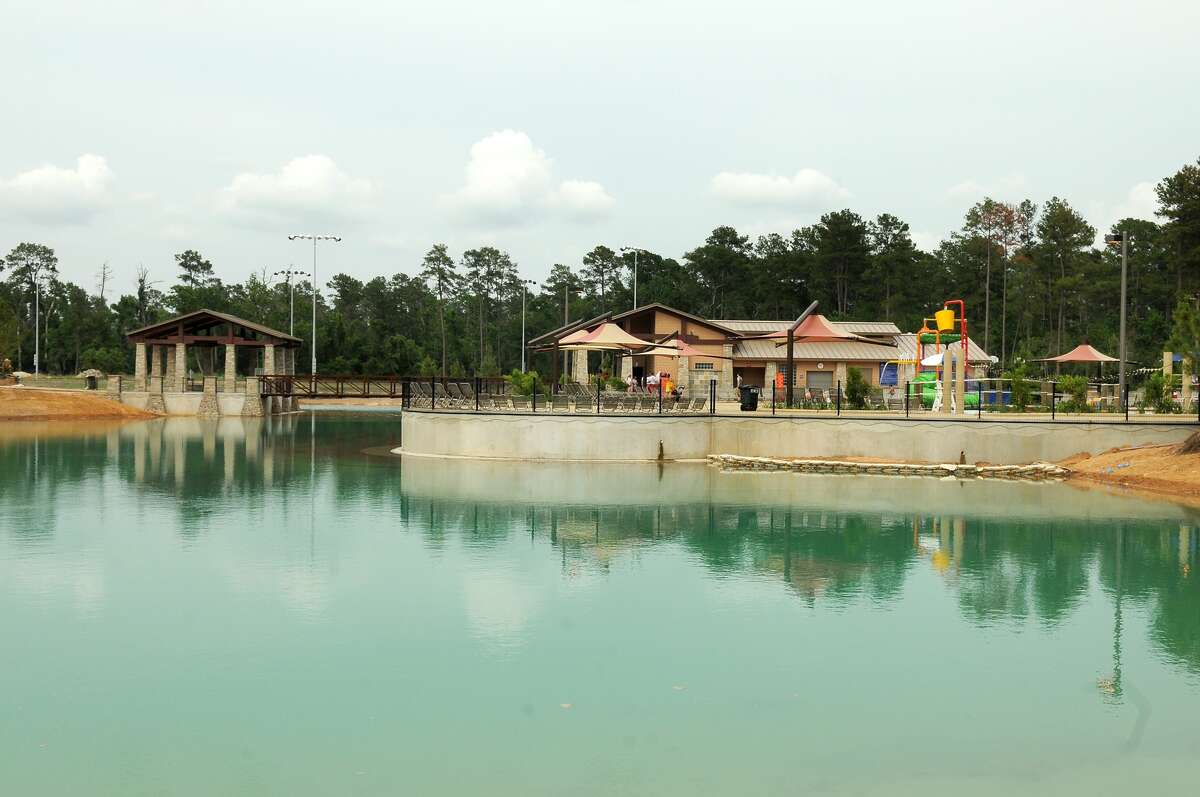 New place to play opens in Creekside Park