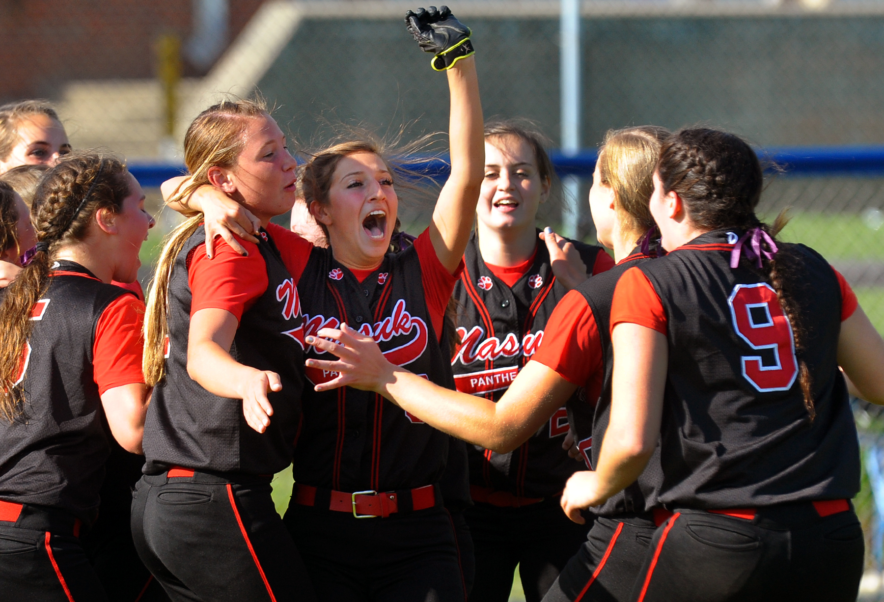 Masuk rallies for 3-2 win over Foran in Class L state softball championship