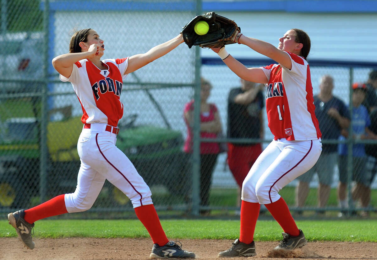 Masuk rallies for 3-2 win over Foran in Class L state softball championship