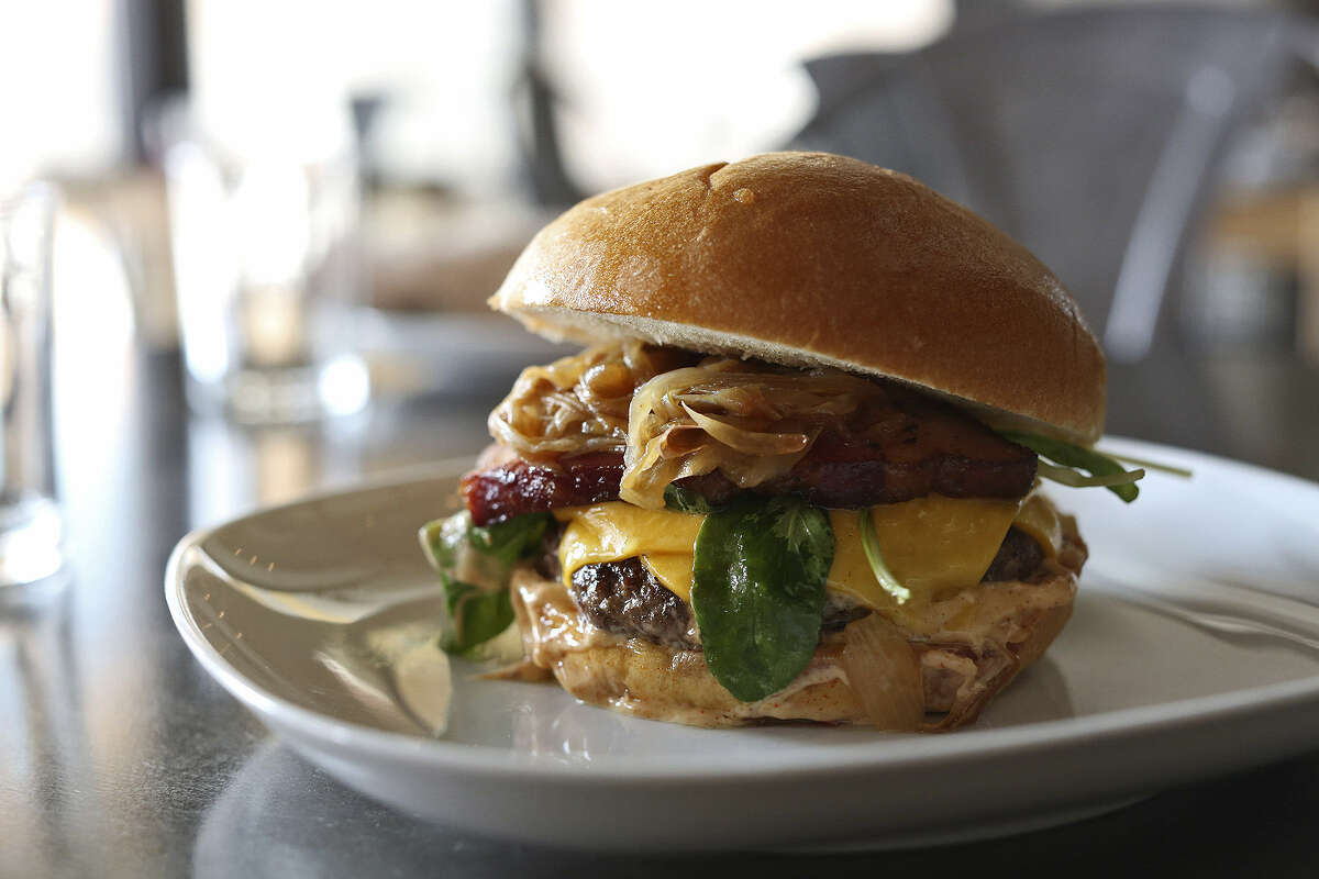 The Arcade Burger is one reason that Arcade Midtown Kitchen at Pearl merited the Critics' Choice award for best new restaurant.