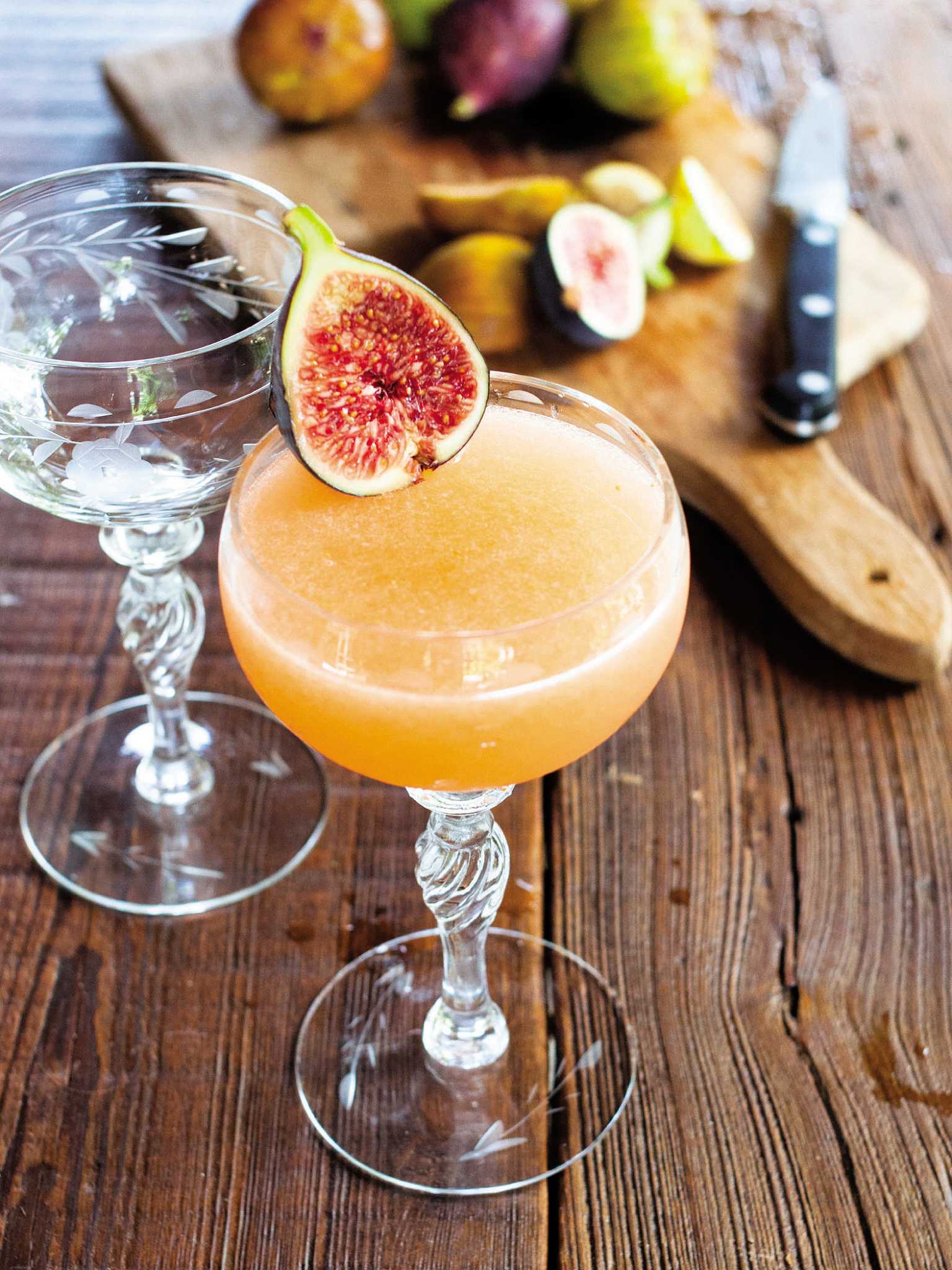 коктейль с сиропом маракуйя алкогольные. алкогольные коктейли с сиропом маракуйи. мохито маракуйя. Passion fruit маракуйя сауэр коктейль. сироп для коктейлей маракуйя.