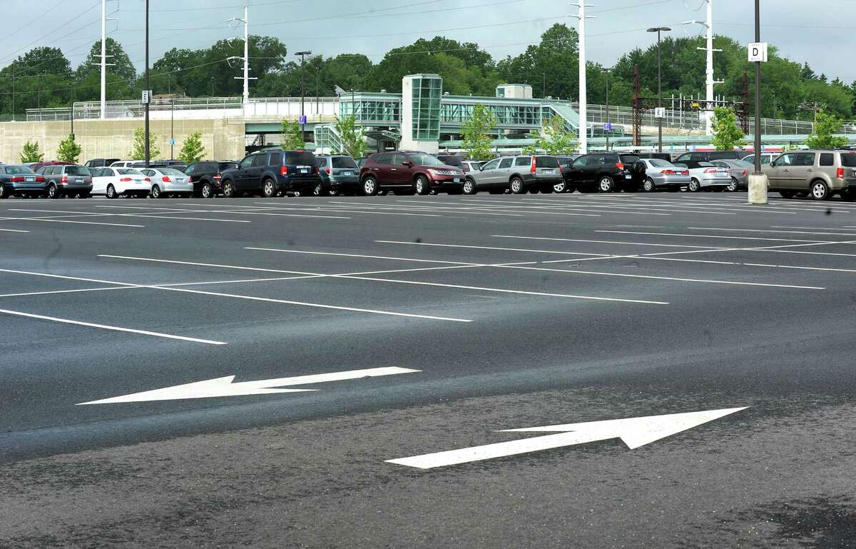 Why parking at Stamford train station lot is no longer free