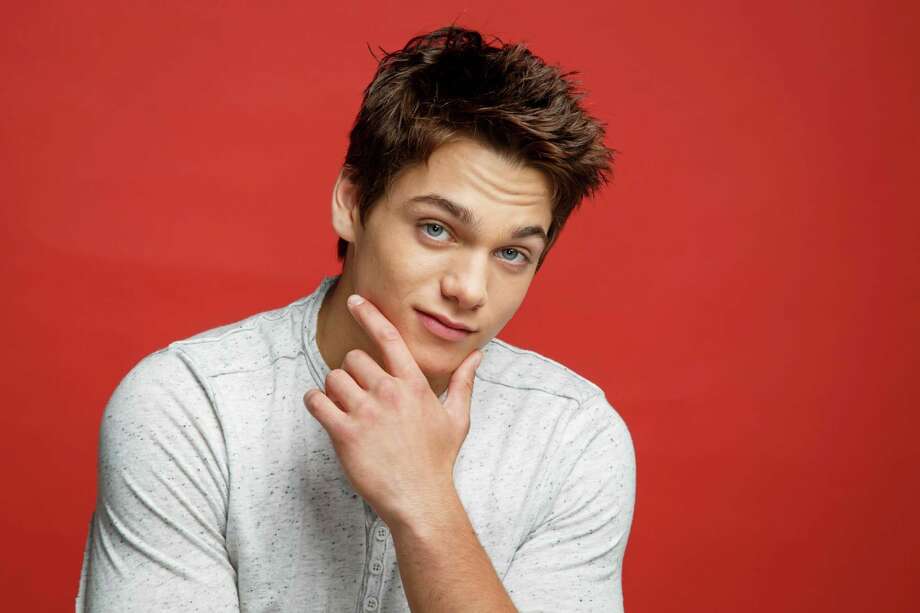 Dylan Sprayberry: a superboy from West U. - Houston Chronicle