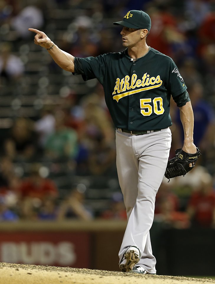 A's beat Rangers, Yu Darvish 6-2