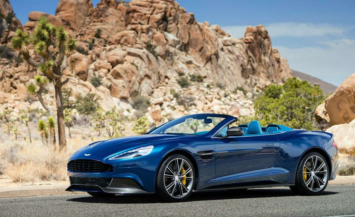 Aston Martin Vanquish Volante